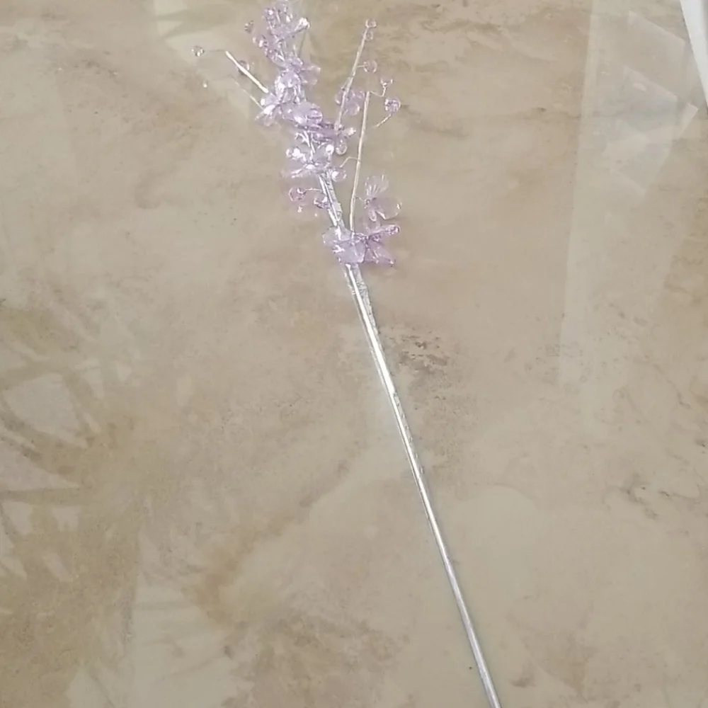 Lavender Glass Flower Strand